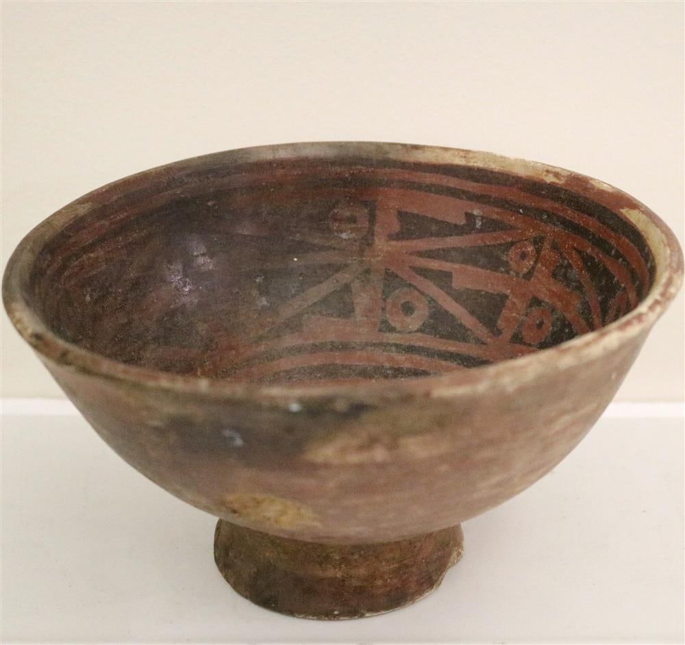 PRE COLUMBIAN NARINO CARCHI POTTERY PEDESTAL FOOTED VESSEL, Colombia / Ecuador, Circa 1250 AD. - (1 of 16)