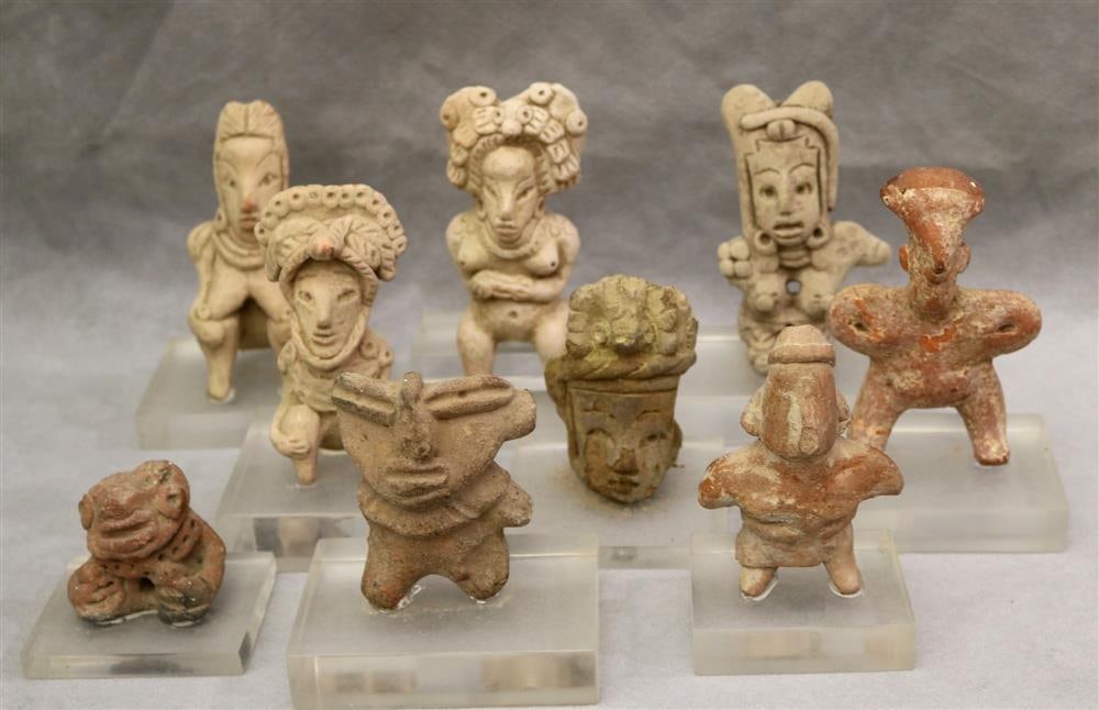 NINE PRE-COLUMBIAN CLAY FIGURINES. - between 2 and 4 inches. (1 of 20)