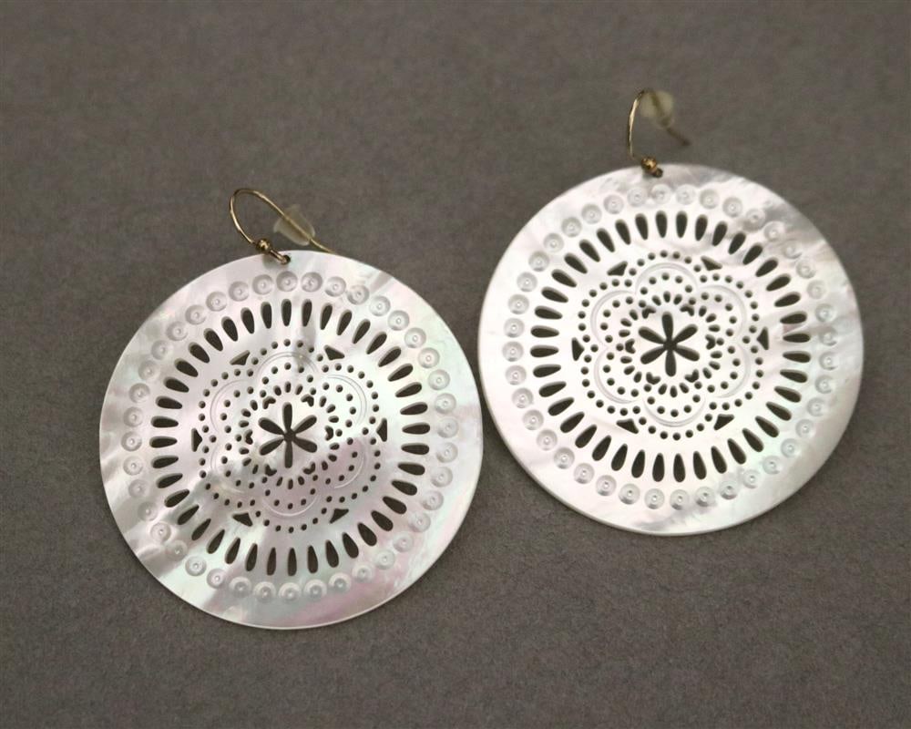 PAIR CARVED AND PIERCED MOTHER-OF-PEARL DISCULAR DANGLE EARRINGS WITH 14K YELLOW GOLD WIRE BACKS, (1 of 11)