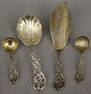 SET FOUR DURGIN CO. STERLING SILVER IMPLEMENTS, 19th century. - Slice, L: 11 in. Wt. 11 troy oz.