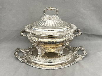 GERMAN STERLING SILVER LIFT-COVER OVAL TWO-HANDLE SOUP TUREEN WITH CO-ORDINATING TWO-HANDLE