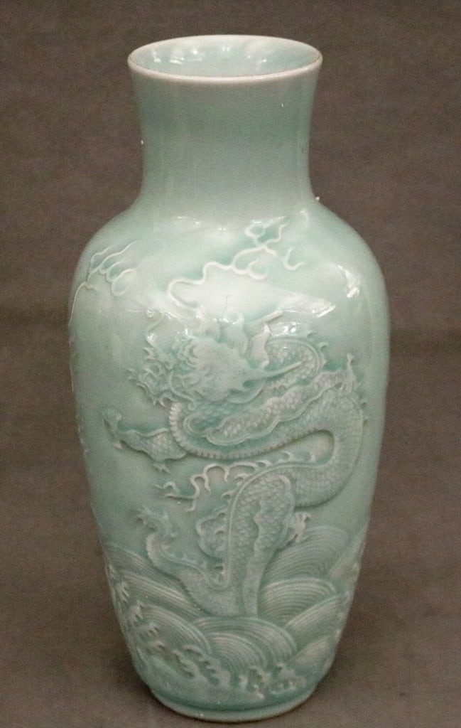 CHINESE CELADON GLAZED PORCELAIN VASE WITH FITTED PRESENTATION BOX, - H: 12 1/2 in. (1 of 6)