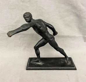 GRAND TOUR BRONZE OF A GLADIATOR, AFTER THE ROMAN ANTIQUE, Italian, 19th century. - Height: 10.75