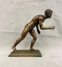 BRONZE FIGURE OF THE HERCULANEUM WRESTLER, 20th century. - Height: 10.5 inches.