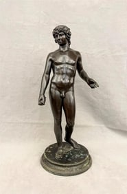 GRAND TOUR ANTONIUS FARNESE BRONZE STATUE, 19th / 20th Century. - Height: 25.25 inches.