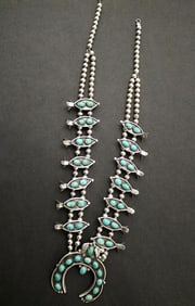 SOUTHWEST AMERICAN INDIAN SILVER AND TURQUOISE SQUASH BLOSSOMS NECKLACE.