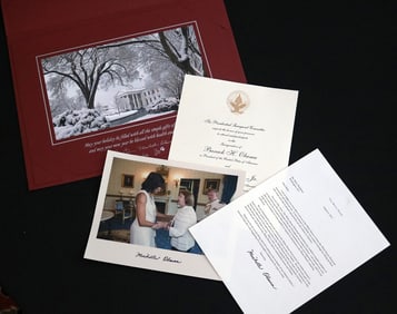 PRESIDENT BARACK OBAMA AND MICHELLE OBAMA SIGNED CHRISTMAS CARDS, CORRESPONDENCE, SIGNED PHOTOS, AND
