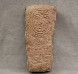 AMERICAN STONE STELA WITH MEN RELIEF. - Height: 18 inches.