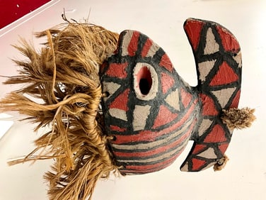 BURKINA FASO MOSSI "WAN-BALINGA" MASK. - Height approximately: 11 inches.