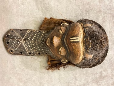 CONGOLESE KIWOYO MASK OF THE PENDE, - Height:.