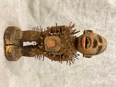CONGOLESE KONGO PEOPLES NKISI NKONDI FETISH FIGURE. - Height approximately: 19 inches.