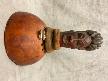 CONGOLESE KUYU HEAD MOUNTED ON A GOURD, - Height:.