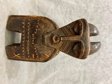 CONGOLESE PENDE WOODEN SCULPTURE , - Height approximately: 20 inches.