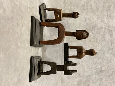 MALIAN CARVED HEDDLE PULLEYS, - Average height:.