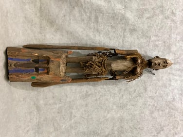 MALIAN DOGON SATIMBE MASK SURMOUNTED WITH ARTICULATED FEMALE FIGURE. - Height approximately: 32