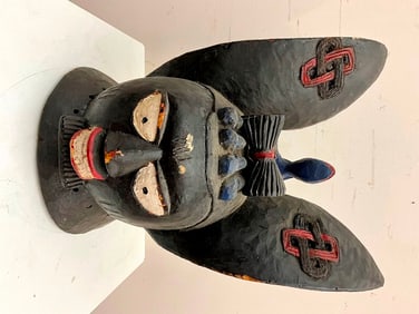 NIGERIAN YORUBA-STYLE ERE EGUNGUN MASK. - Height: 18 inches.