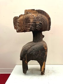 GUINEAN BAGA SHOULDER NIMBA MASK. - Height: 41 inches.