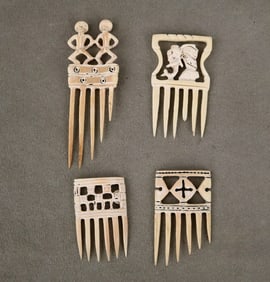 IVORY COAST BAULE AKAN COMBS. - Average height: 3.5 inches.