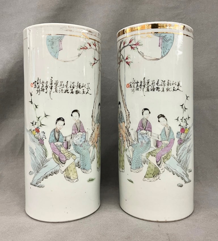 PAIR CHINESE POLYCHROME FIGURAL-DECORATED PORCELAIN CYLINDRICAL VASES, 19th century. - H: 11 1/4 in. (1 of 20)