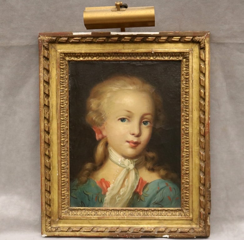 FRENCH SCHOOL (18th century). Bust of a Young Girl, (artwork and picture frame for restoration). Oil (1 of 20)