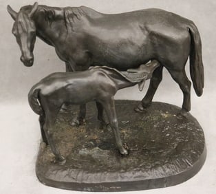 STANDING HORSE AND FOAL SCULPTURE,