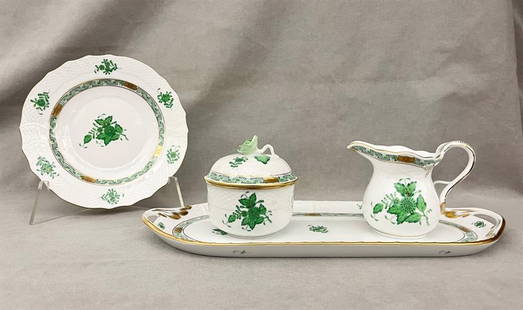 ELEVEN PIECES HEREND "GREEN FLOWERS" PORCELAIN TABLEWARE, - Undertray, L: 14 1/2 in.: ELEVEN PIECES HEREND "GREEN FLOWERS" PORCELAIN TABLEWARE.  Including eight plates, D: 7 1/2 in. lift-cover circular sugar bowl, creamer and oblong undertray - Undertray, L: 14 1/2 in.