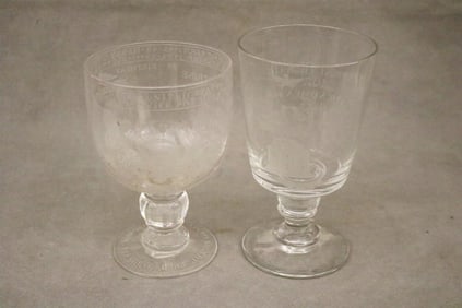 TWO AMERICAN ETCHED COLORLESS GLASS GOBLETS, 20th century. - Taller, H: 7 in.