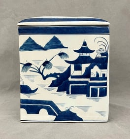 ANTIQUE CHINESE BLUE AND WHITE PORCELAIN SQUARE-SIDED, LIFT-COVER BOX, - H: 9 1/2 in. 8 in square.