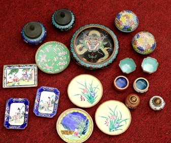 TEN ASSORTED CHINESE ANTIQUE AND OTHER CLOISONNE TABLE ARTICLES AND EIGHT ITEMS PEKING ENAMEL.