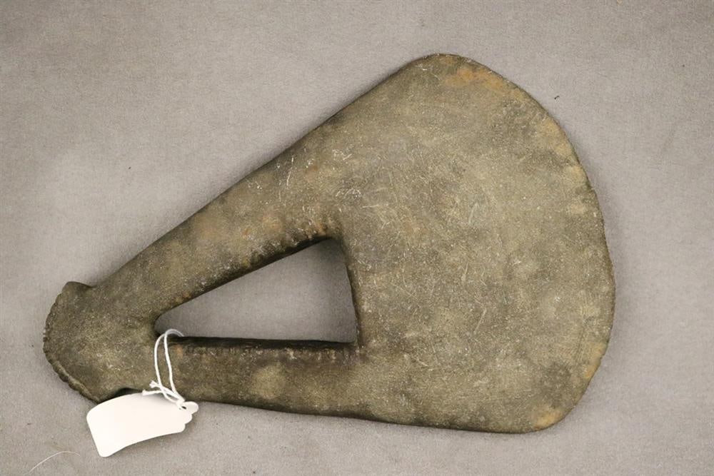 SOLOMON ISLANDS MAKIRA STONE AXE HEAD. - Length: 9.25 inches. (1 of 14)