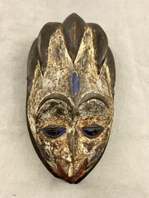 GABONESE PUNU "MUKUDJ" MASK, - Height: 15 inches.