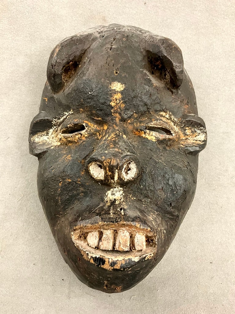 NIGERIAN IGBO PEOPLE OKOROSHI OJO MASK. - Height: 10 inches. (1 of 15)
