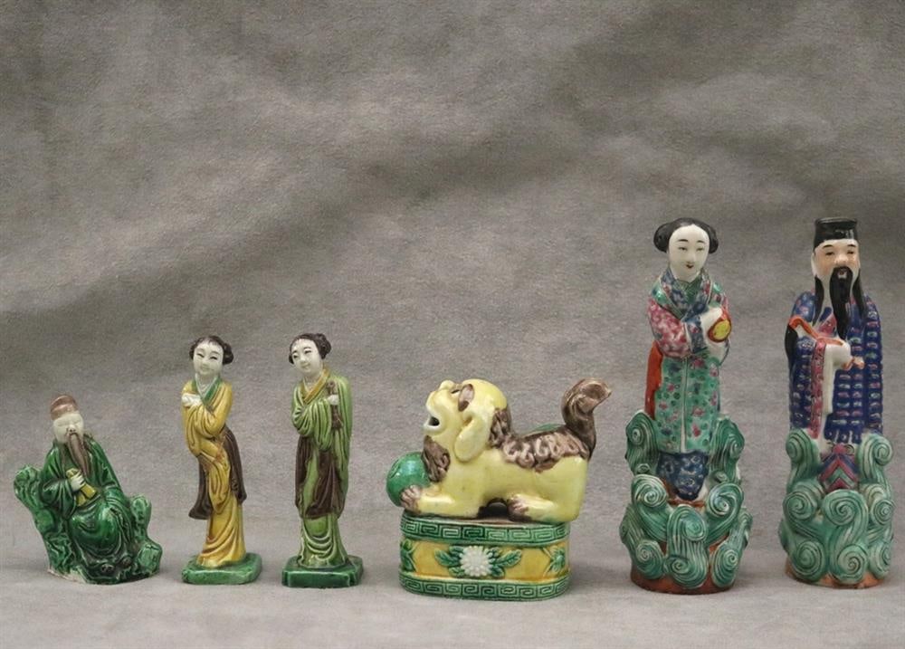 SIX ASSORTED CHINESE PORCELAIN FIGURINES. - Tallest, H: 5 3/4 in. (1 of 20)