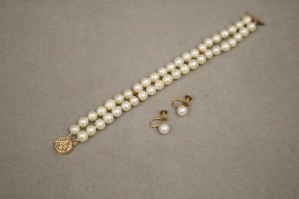 DOUBLE-STRAND SEMI-BAROQUE PEARL BRACELET WITH 14K YELLOW GOLD CLASP, AND PAIR CULTURED PEARL