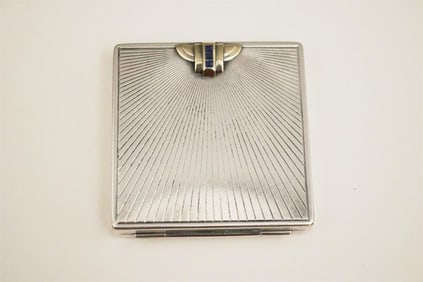SIGNED CARTIER ART DECO STERLING SILVER, 14K YELLOW GOLD AND SAPPHIRE SQUARE POWDER COMPACT. - 2