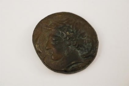 ANCIENT ROMAN BRONZE AS COIN.