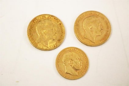 THREE PERSIAN/IRANIAN PAHLAVI GOLD COINS,