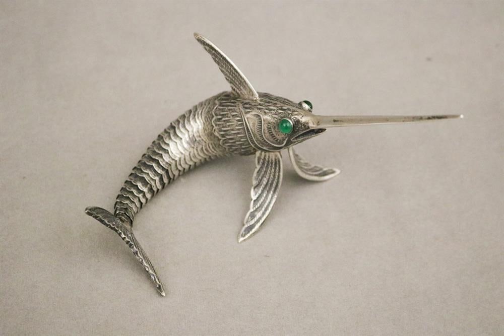 SPANISH STERLING SILVER SWORD-FISH ORNAMENT. - L: 10 3/4 in. Wt. 3.8 dwt. (1 of 8)