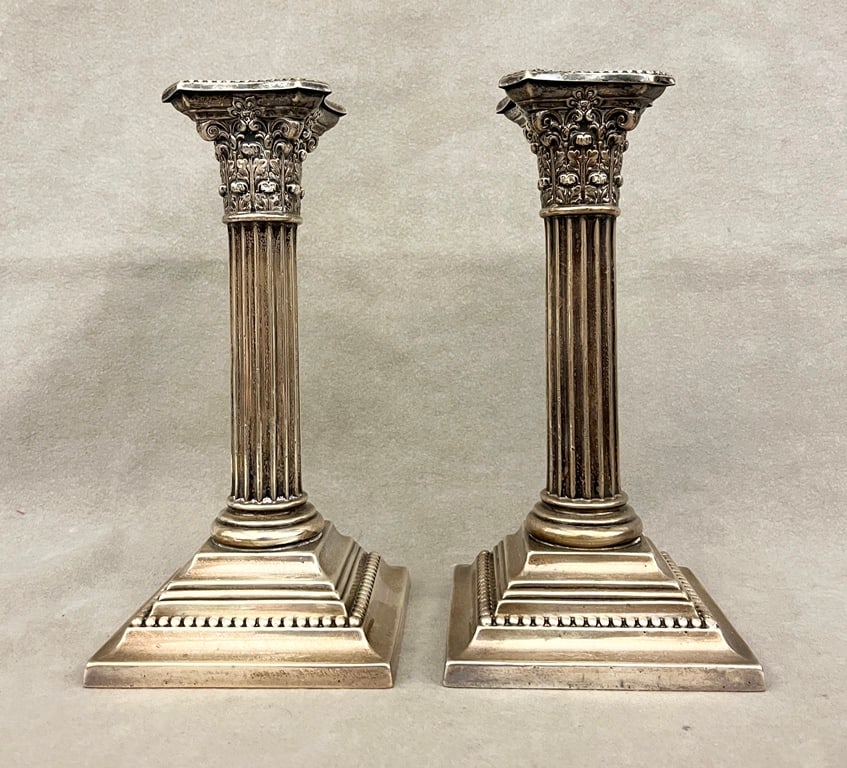 PAIR GORHAM CO. WEIGHTED STERLING SILVER CORINTHIAN COLUMN-FORM CANDLESTICKS. Design No. A3206. - H: (1 of 9)