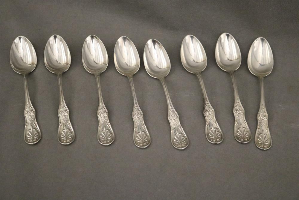 SET EIGHT TIFFANY & CO. "SARATOGA" PATTERN STERLING SILVER PLACE/DESSERT SPOONS.: SET EIGHT TIFFANY & CO. "SARATOGA" PATTERN STERLING SILVER PLACE/DESSERT SPOONS. - L: 7 in. Wt. 13.8 troy oz.