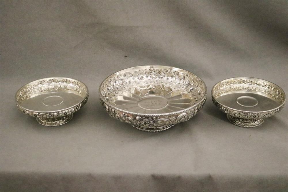 HOWARD & CO. NEW YORK STERLING SILVER FLORAL REPOUSSE FOOTED CIRCULAR COMPOTE WITH PAIR (1 of 7)