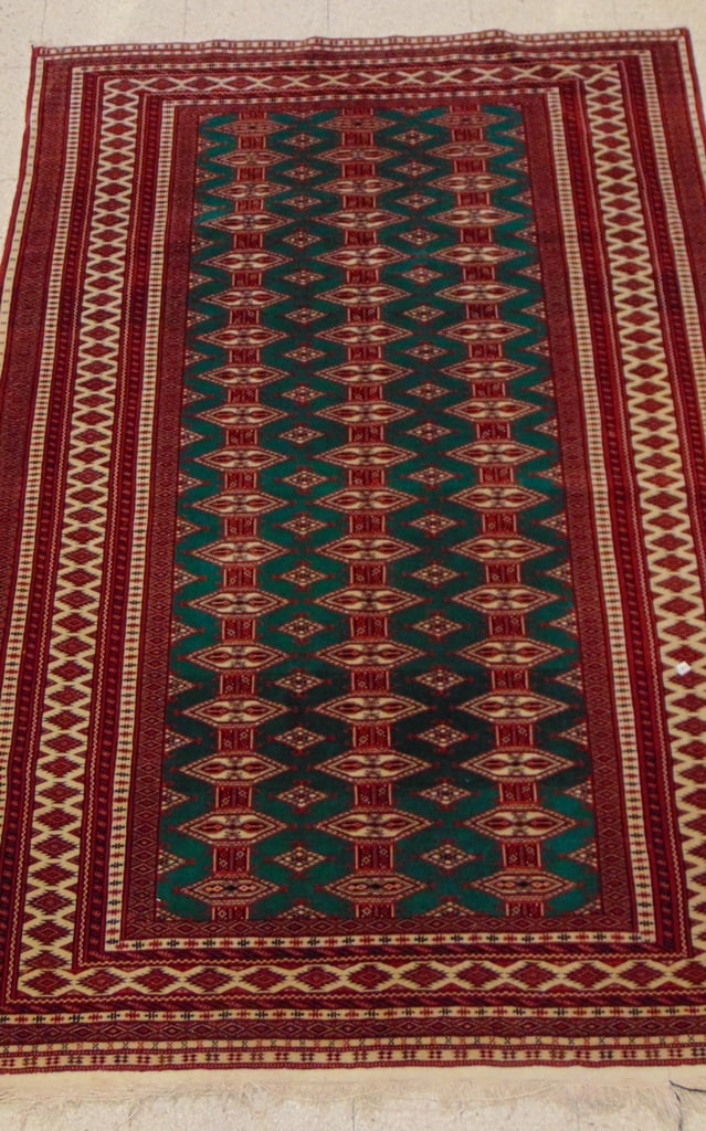 PAKISTANI RUG, - Approximately: 4 ft. 6in. x 6 ft. 6 in. (1 of 7)