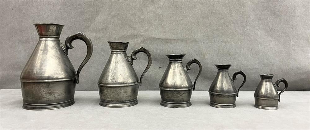 SET FIVE ENGLISEH GRADUATED PEWTER MEASURES, - Tallest, H: 7 3/4 in. (1 of 7)
