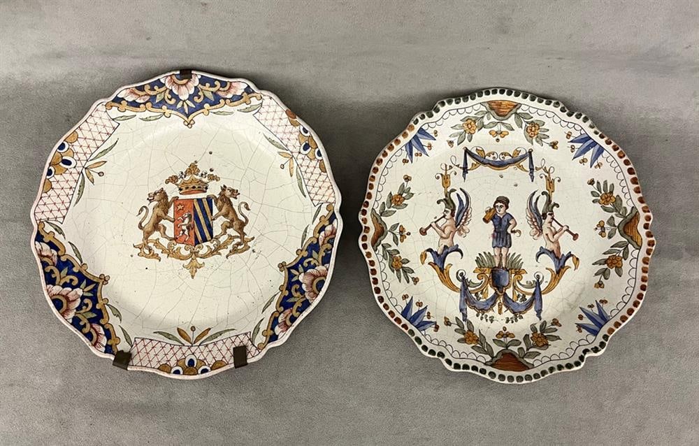 TWO 18TH CENTURY CONTINENTAL FAIENCE PLATES. - D: 9 3/4", and 9 1/2". (1 of 8)