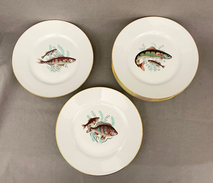 SET OF SIX RICHARD GINORE FISH-DECORATED PORCELAIN PLATES, (1 of 9)