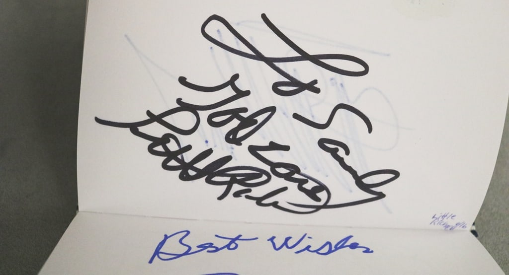 BOUND BOOK OF 108 CELEBRITY AND NOTABLE AUTHOGRAPHS INCLUDING ACTORS, MUSICIANS, JOURNALISTS, (1 of 11)