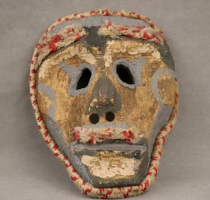 AMERICAN OR MEXICAN UNIDENTIFIED MASK. - height: 10 inches.