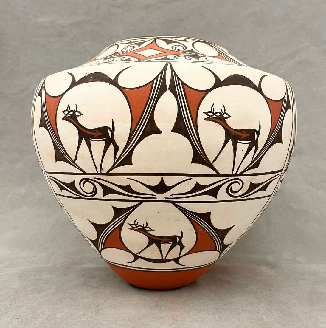 SIGNED AGNES PEYNETSA LARGE NATIVE AMERICAN ZUNI PUEBLO POLYCHROME ARTIST SIGNED POTTERY, A LARGE (1 of 13)