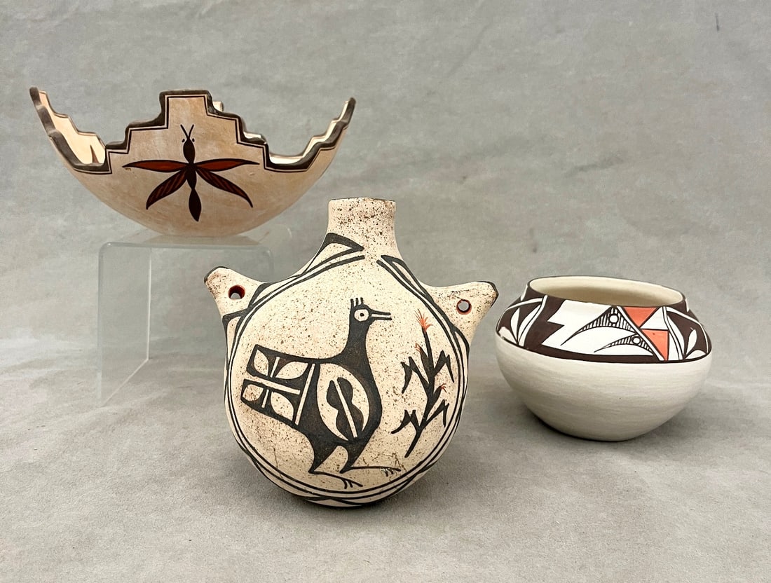 THREE SIGNED ASSORTED NATIVE AMERICAN DECORATED ARTIST SIGNED POTTERY. - Height: 3.5 inches. (1 of 20)
