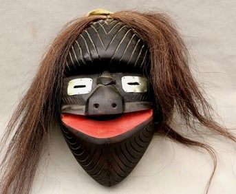 IROQUOIS HAUDENOSAUNEE FALSE FACE SOCIETY MASK, - Height: 12.25 inches.